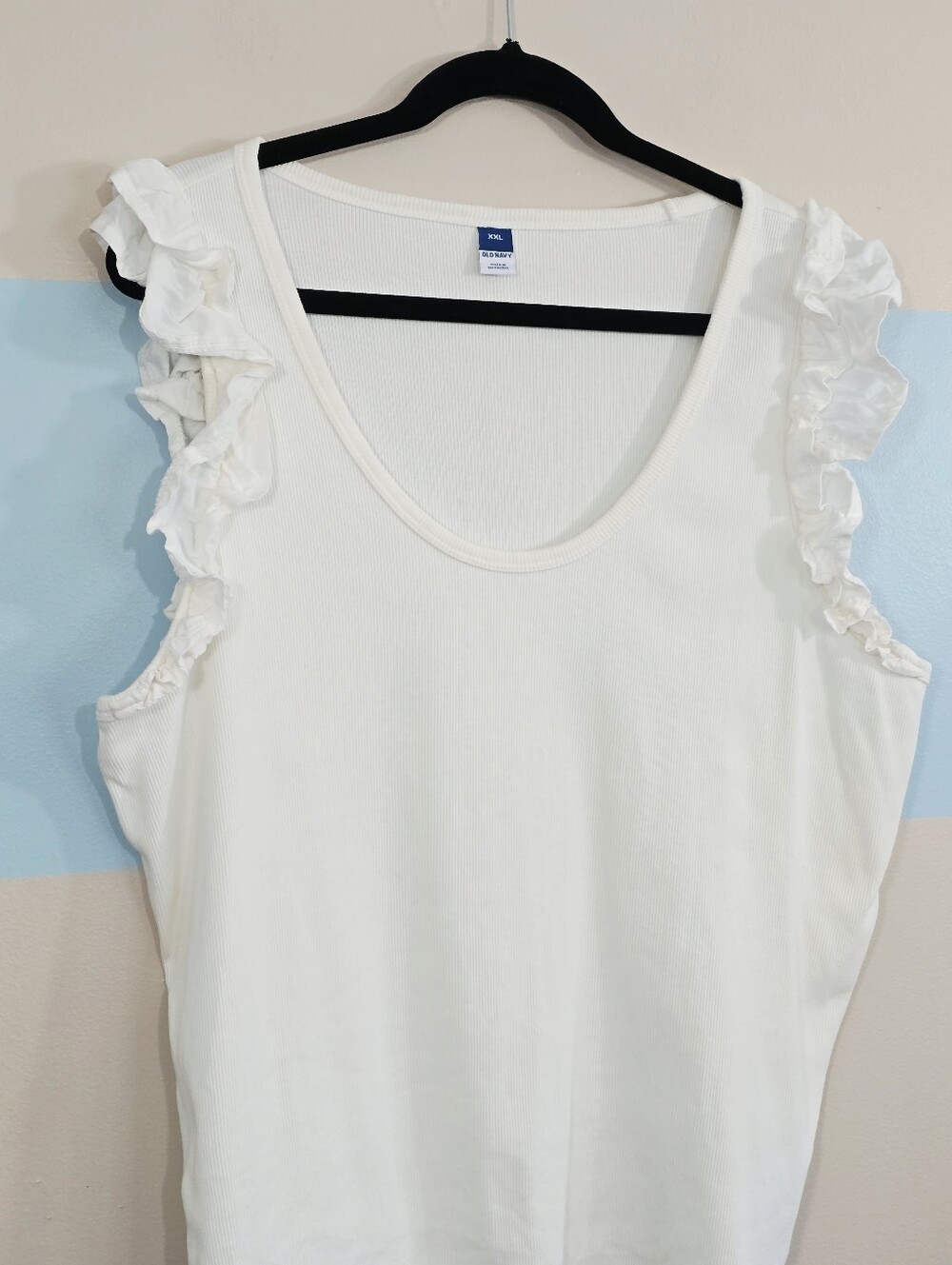 Old Navy Plus Size White Ruffle Shoulder Tank Top - Picture 3 of 6